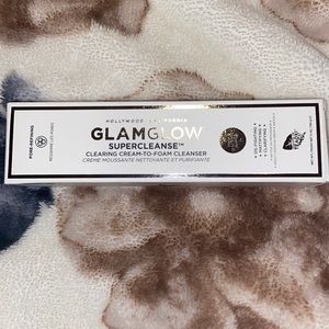 GLAMGLOW Supercleanse Clearing Cleanser